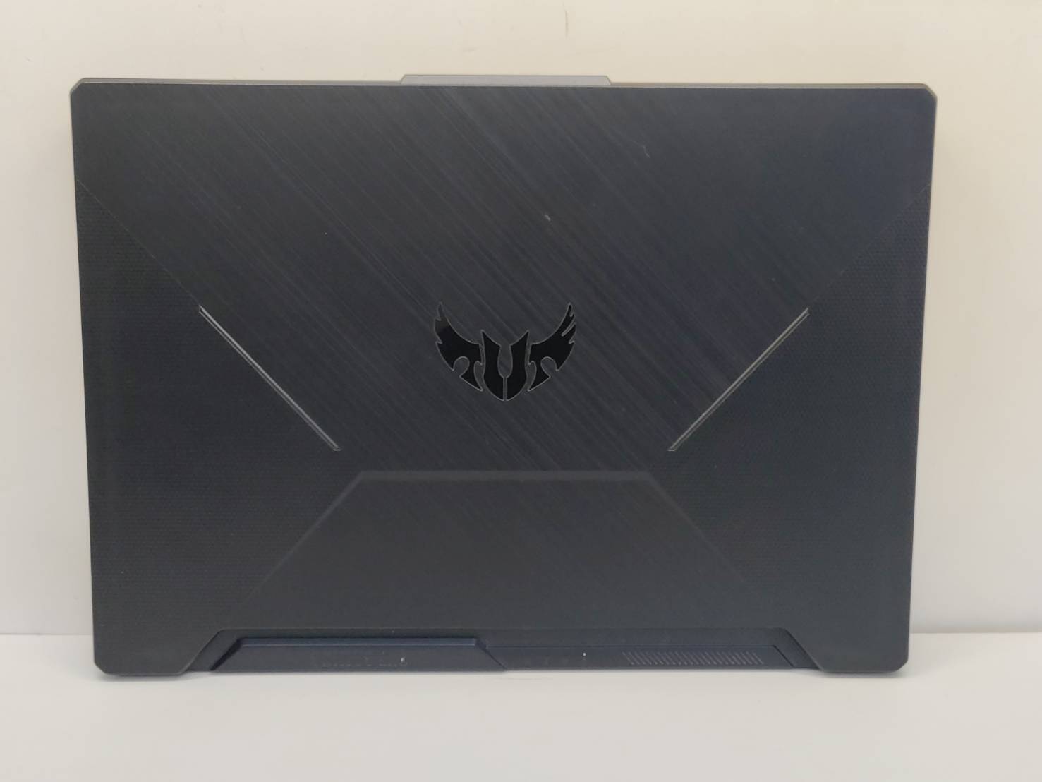 ASUS TUF Gaming F15 เกมมิ่งโน้ตบุ๊ก จอ 144Hz พร้อมใช้งาน - รูปที่ 4