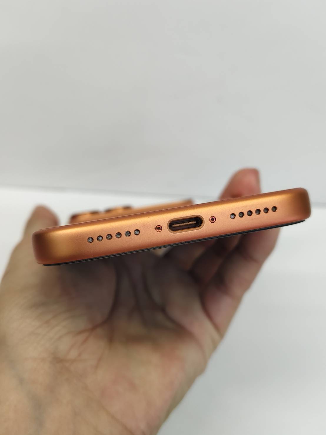 iPhone 17 Pro Max 512GB สี Cosmic Orange - รูปที่ 4