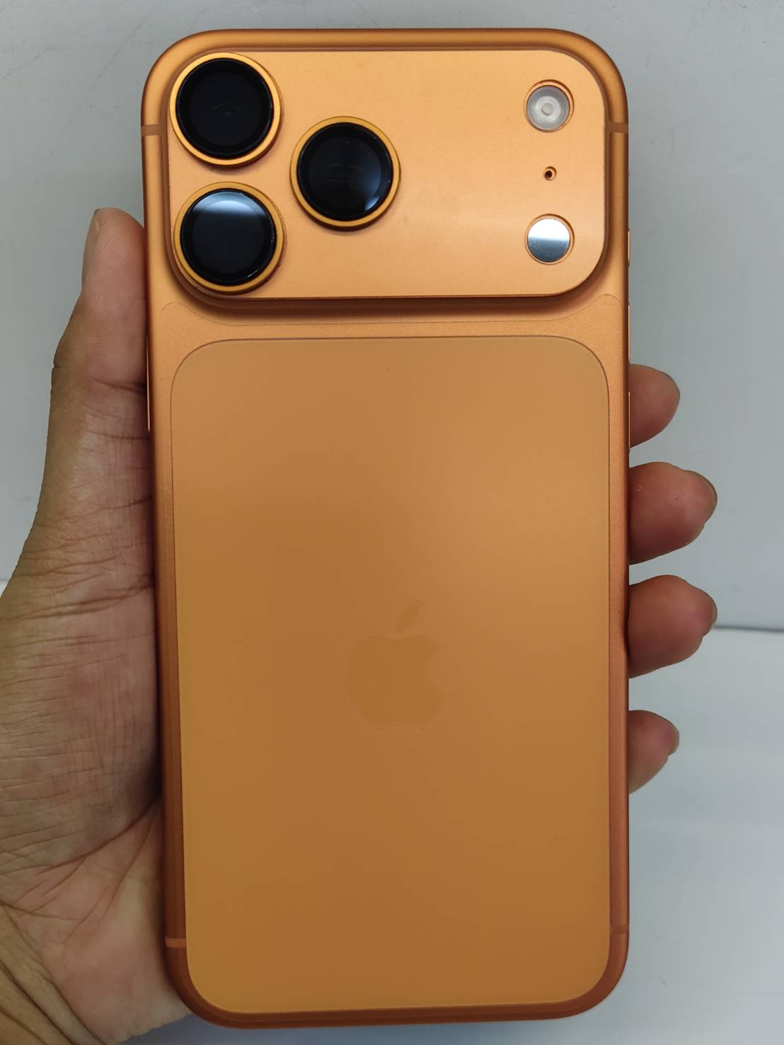 iPhone 17 Pro Max 512GB สี Cosmic Orange - รูปที่ 6