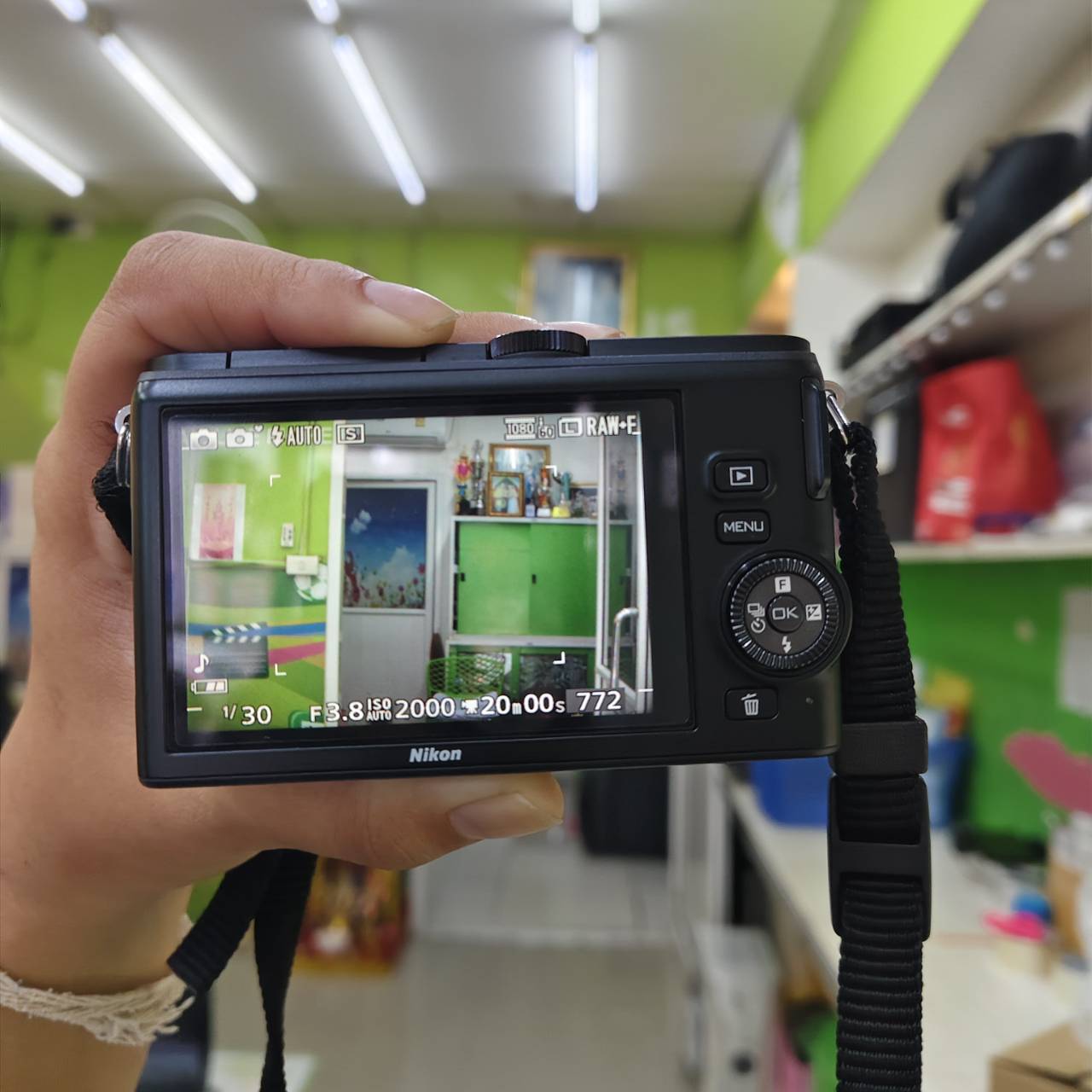 Nikon 1 J3 + 10-30mm & 30-110mm - รูปที่ 3
