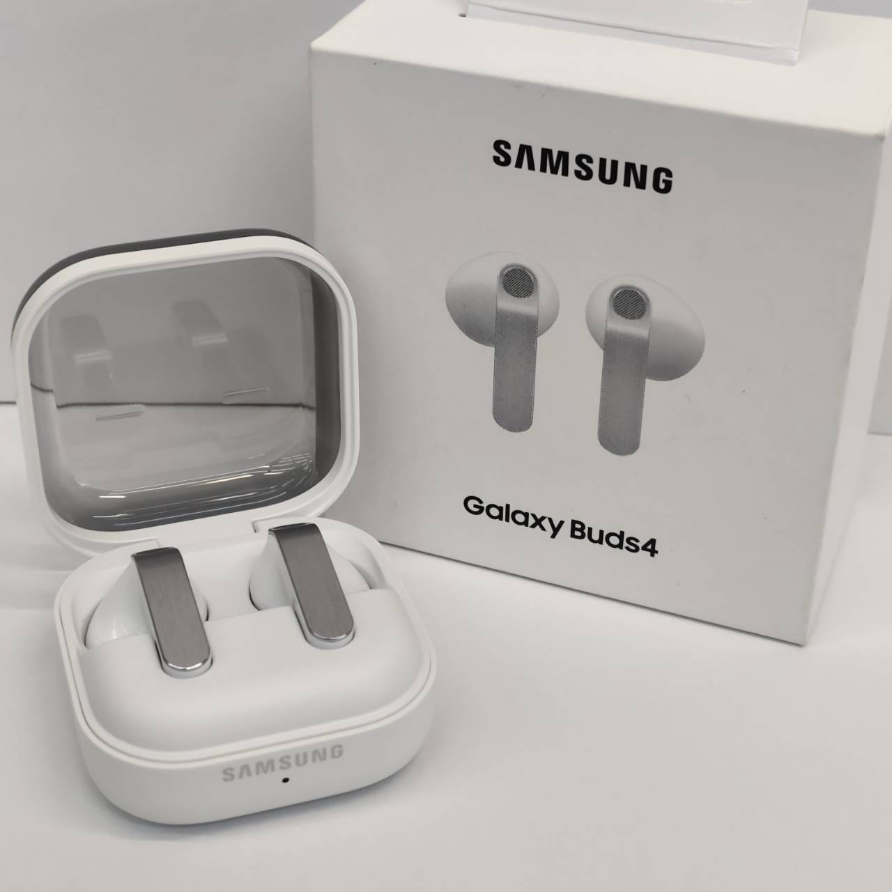Samsung Galaxy Buds4 - รูปที่ 1