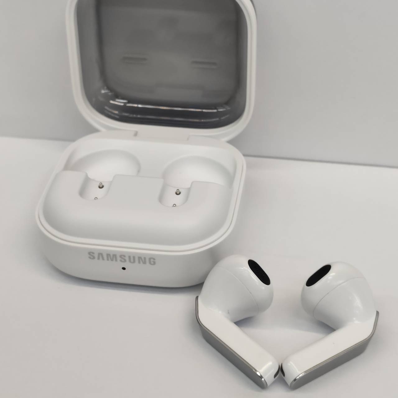 Samsung Galaxy Buds4 - รูปที่ 3
